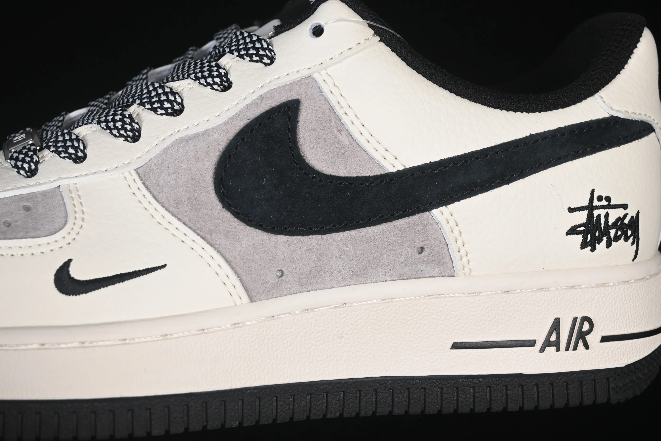 All categories Nk Air Force 1 Air Force series Nk Air Force 1 Low Air Force low-top Nike Air Force 1'07 Low Stussy co-branded white gray black Air Force 1 low-top casual sneakers XD9314-617